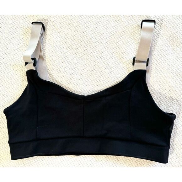 IVL Collective Technically Fashion Black White Stripe Women’s Sports Bra Size 10 - Picture 2 of 8